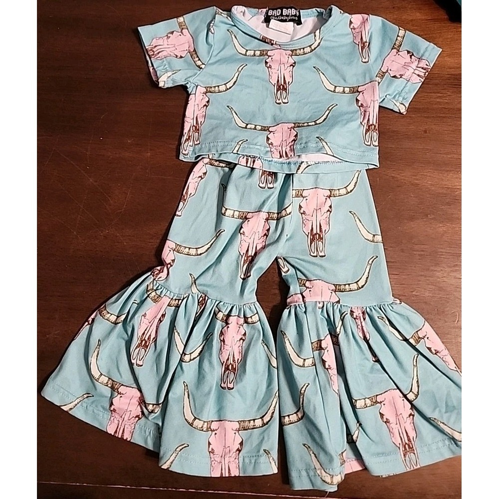 Bad Baby Girls 3-6mo Outfit With Cow Skulls